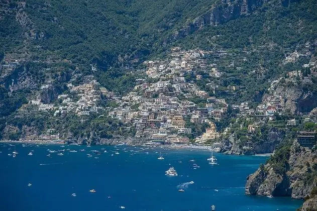Villa, Sigara İçilebilir