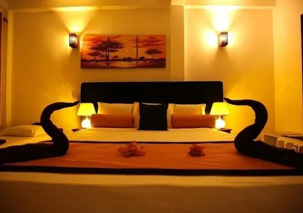 Deluxe Üç Kişilik Oda