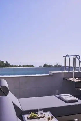 Junior Stüdyo Süit, Kişiye Özel Havuzlu, Deniz Manzaralı (Cozy Pool)