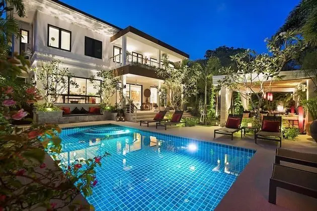 Four Bedrooms Private Pool Villa