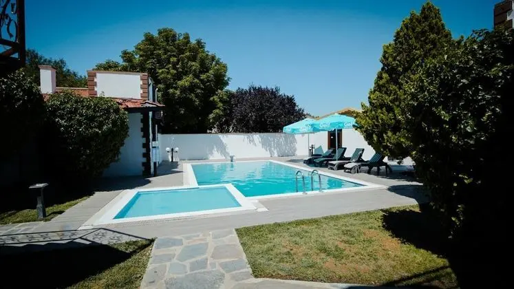 Villa, Havuz Manzaralı, Jakuzili ve Teraslı