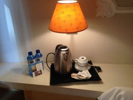 Standard Tek Büyük Yataklı Oda