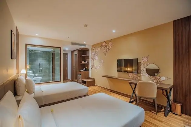 Grand Oda, Şehir Manzaralı