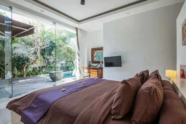 Basic Villa, Birden Çok Yatak