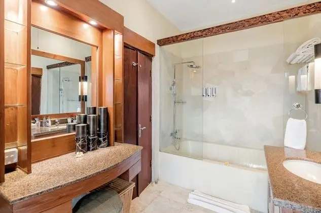 Luxury Tek Büyük Yataklı Oda, 1 Büyük (Queen) Boy Yatak