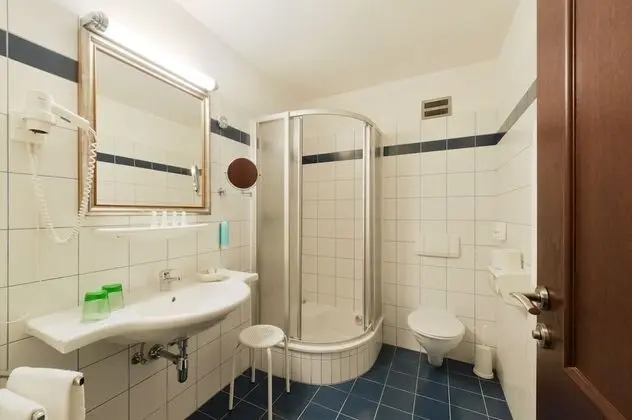 Standard Tek Büyük Yataklı Oda, Şehir Manzaralı