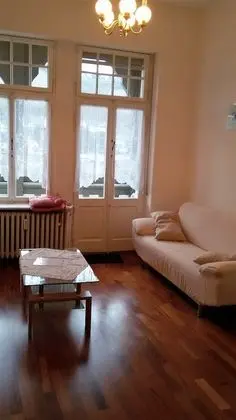 Apart Daire, 3 Yatak Odası, Nehir Manzaralı