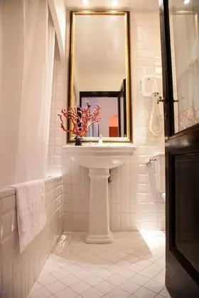 Standard Tek Büyük veya İki Ayrı Yataklı Oda