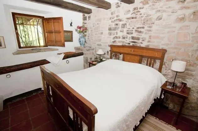 Tek Büyük Yataklı Oda, Sigara İçilmez