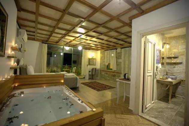 Jakuzili Balayı Odası, Şehir Manzaralı, Jakuzili