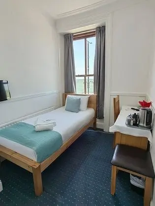 Tek Kişilik Oda, Ortak Banyo, Deniz Manzaralı