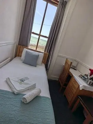Tek Kişilik Oda, Ortak Banyo, Deniz Manzaralı