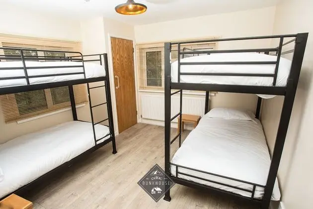 Family Oda (bunk beds, private bathroom)