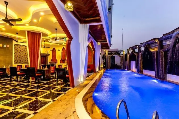 Deluxe İki Ayrı Yataklı Oda