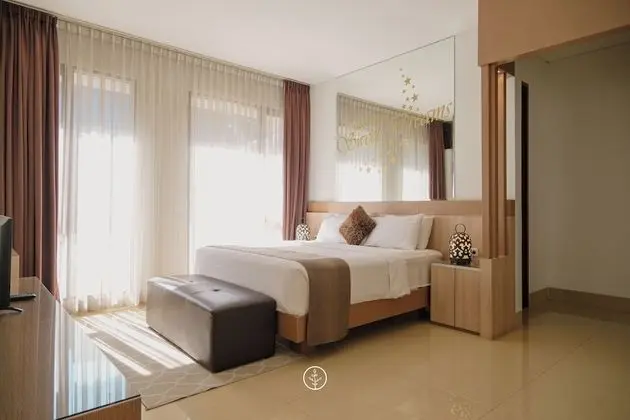 Family Villa, 6 Yatak Odası, Kişiye Özel Havuzlu