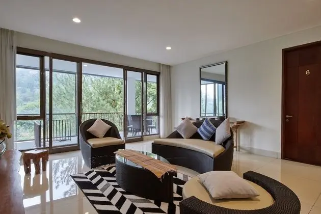 Family Villa, 6 Yatak Odası, Kişiye Özel Havuzlu