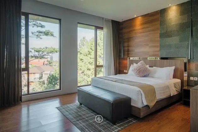 Family Villa (7 Bedrooms)
