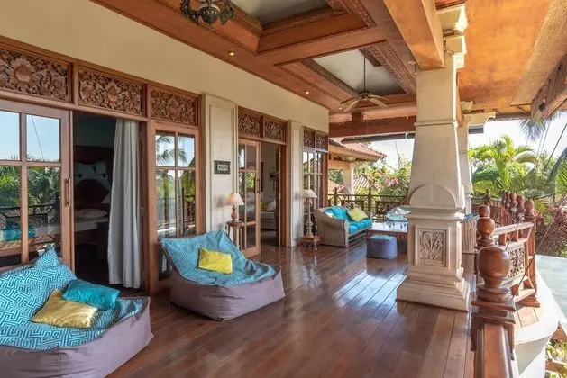 Deluxe Villa