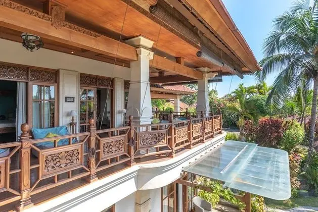 Deluxe Villa