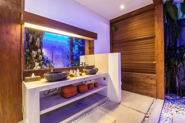 Basic Villa, Birden Çok Yatak