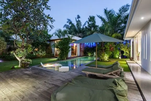 Basic Villa, Birden Çok Yatak
