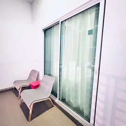 Deluxe King Beach Facing