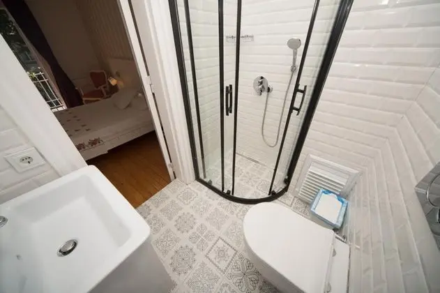Standart Oda, Şehir Manzaralı, Balkonlu
