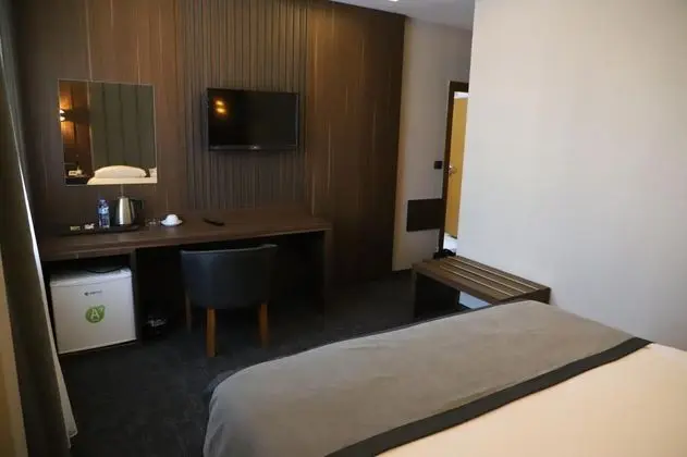 Standart Oda, Şehir Manzaralı