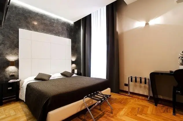 Tek Büyük veya İki Ayrı Yataklı Oda