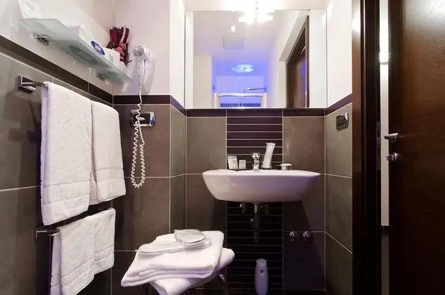 Tek Büyük veya İki Ayrı Yataklı Oda