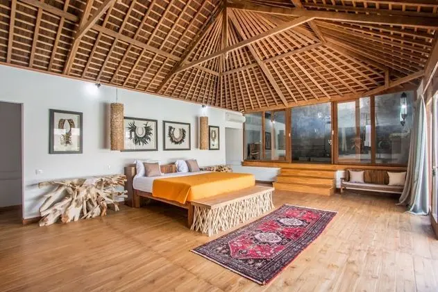 Superior Villa