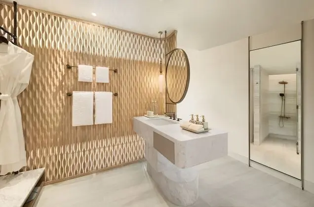 Deluxe Oda (Ocean Hollywood Twin)