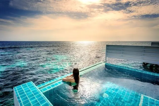 Club Villa, Deniz Üstü (Sunset, Pool)