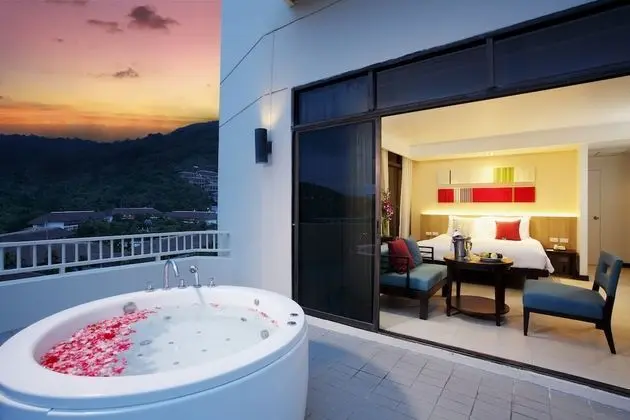 Deluxe Oda, 1 En Büyük (King) Boy Yatak (Honeymoon Spa)
