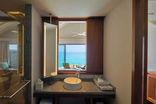 Deluxe Villa, 1 En Büyük (King) Boy Yatak, Deniz Üstü (Premium, Sunset)