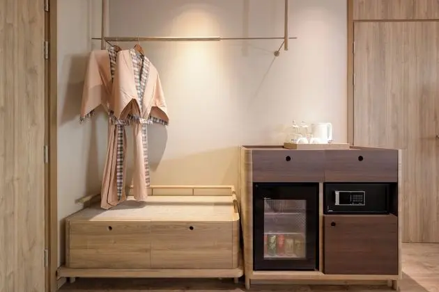Deluxe Oda, 2 Çift Kişilik Yatak, Havuz Manzaralı