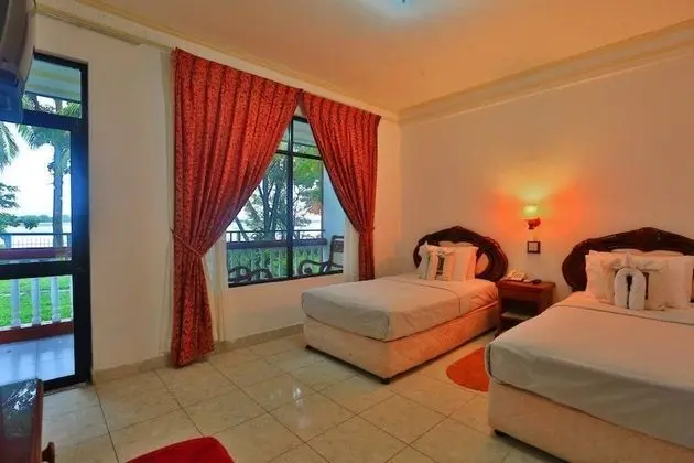 Standard Tek Büyük veya İki Ayrı Yataklı Oda