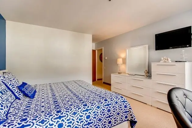 Daire, Birden Çok Yatak (Centennial 2 Bedroom Condo Unit  11)