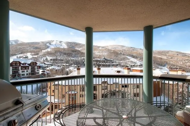 Daire, Birden Çok Yatak (Centennial 2 Bedroom Condo Unit no. 1)