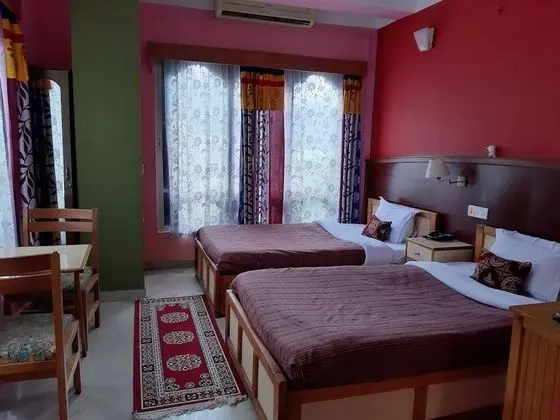 Deluxe Tek Büyük veya İki Ayrı Yataklı Oda