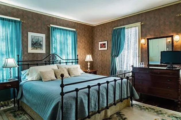 Deluxe Oda, 1 En Büyük (King) Boy Yatak