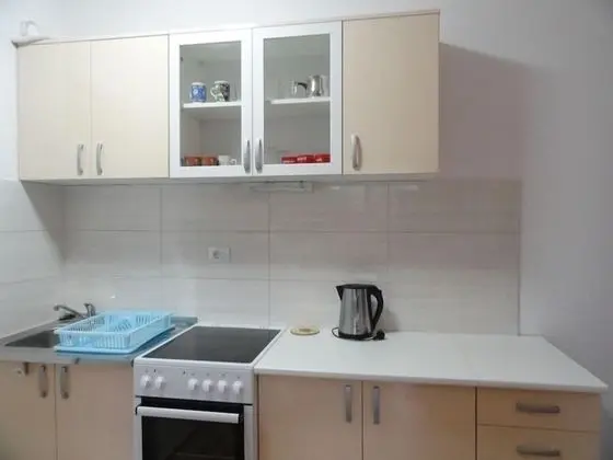 Comfort Apart Daire, Avlu Manzaralı