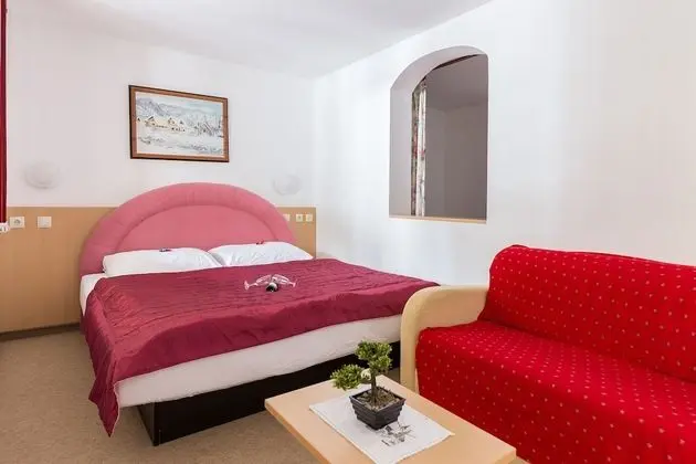 Comfort Tek Büyük Yataklı Oda