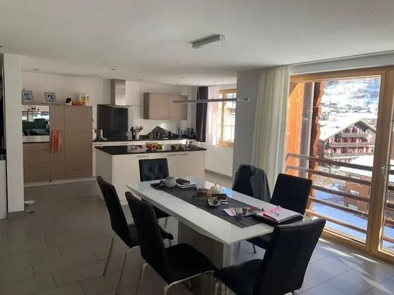 Apart Daire, 3 Yatak Odası, Balkon