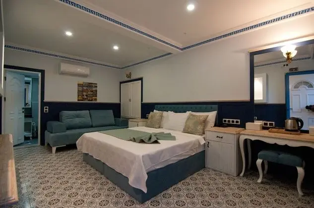 Connection Family Room