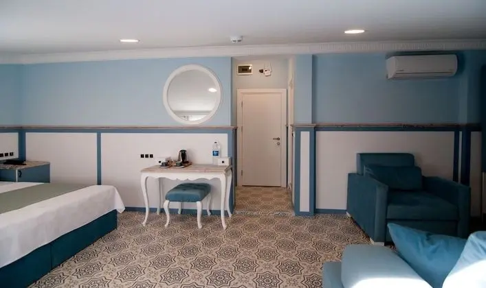 Suite Room with Balcony and Private Hammam