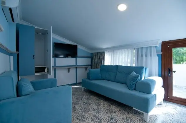 Suite Room with Balcony and Private Hammam