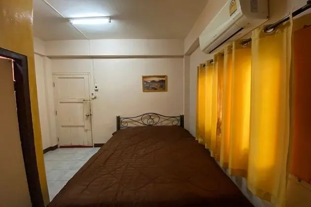 Standard Tek Büyük Yataklı Oda (Air Condition)