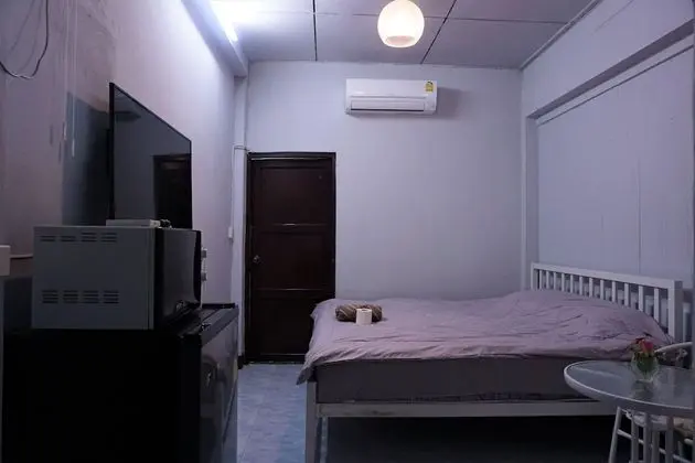 Standard Tek Büyük Yataklı Oda (Air Condition)