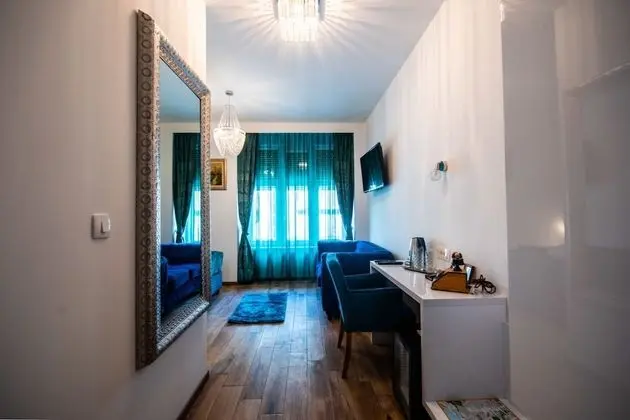 Deluxe Tek Büyük Yataklı Oda, Özel Banyo (Room 2)